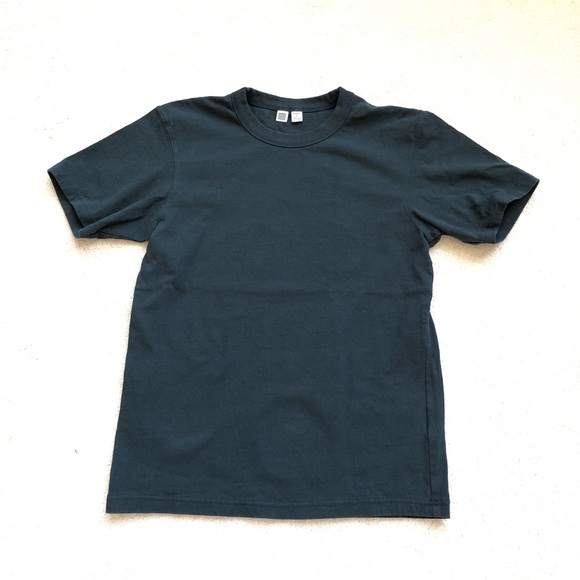 Uniqlo U Collection crew neck tee - Picture 3 of 3